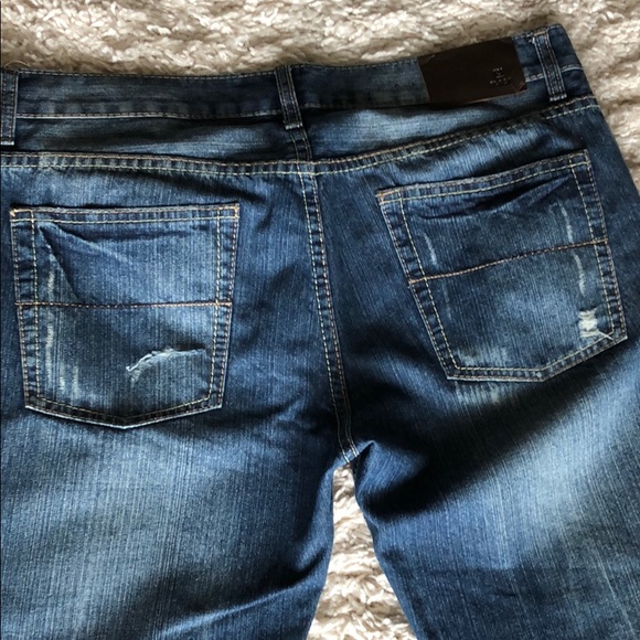 Jeans - Picture 4 of 5